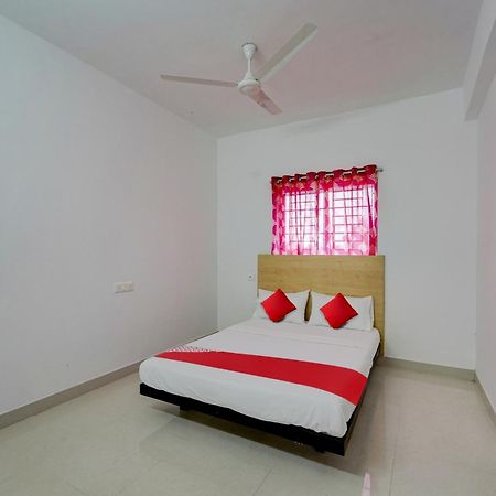 Super Hotel O J2 Service Appartment チェンナイ エクステリア 写真