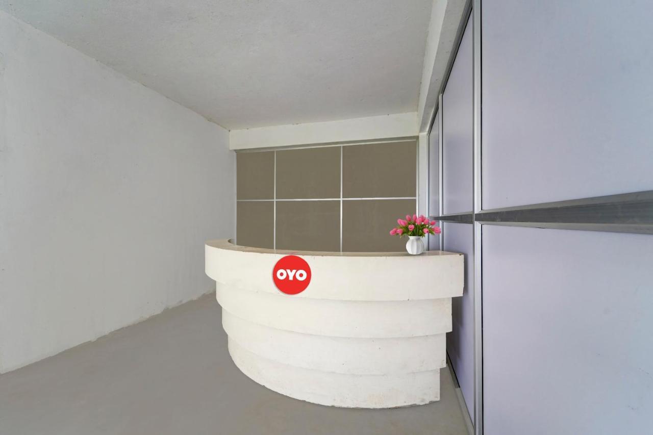 Super Hotel O J2 Service Appartment チェンナイ エクステリア 写真